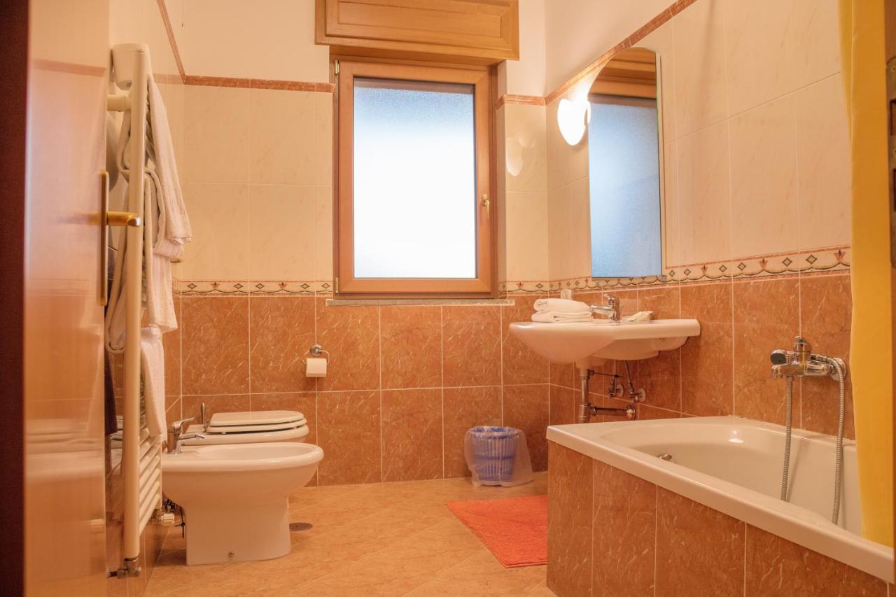 Ruggiero Park Hotel Vallo della Lucania Dış mekan fotoğraf