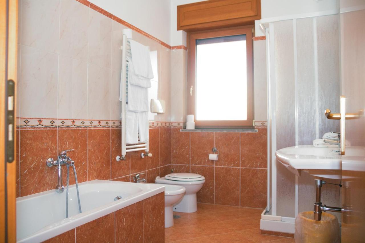 Ruggiero Park Hotel Vallo della Lucania Dış mekan fotoğraf